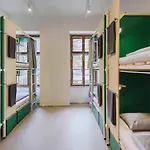 Hostal Flow Spaces Budapest