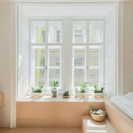 Flow Spaces Hostal *