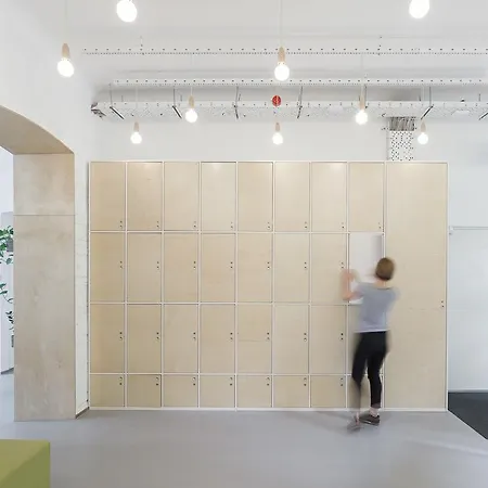 Flow Spaces Hostel