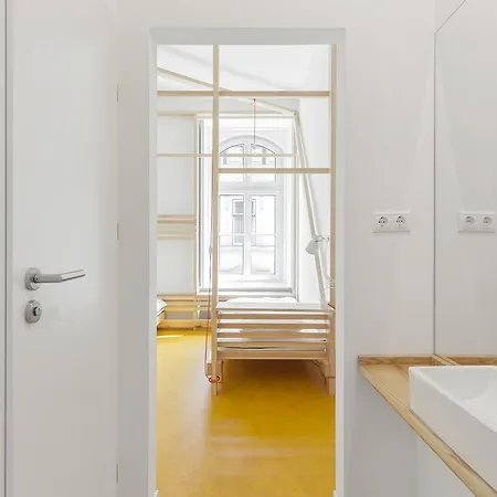Flow Spaces Hostel Budapest