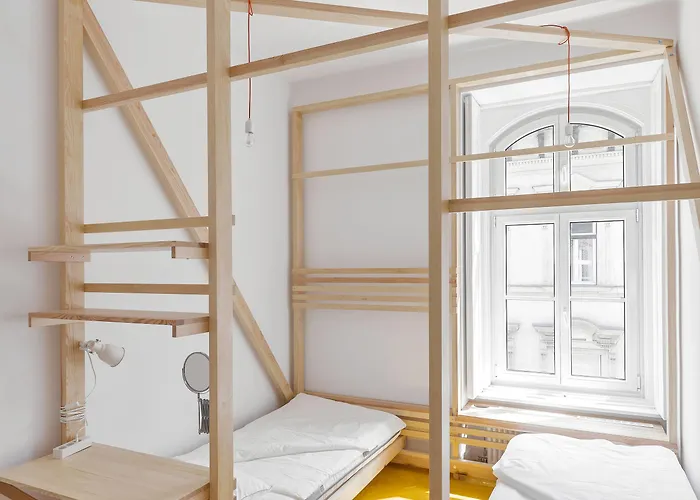 Flow Spaces Budapest