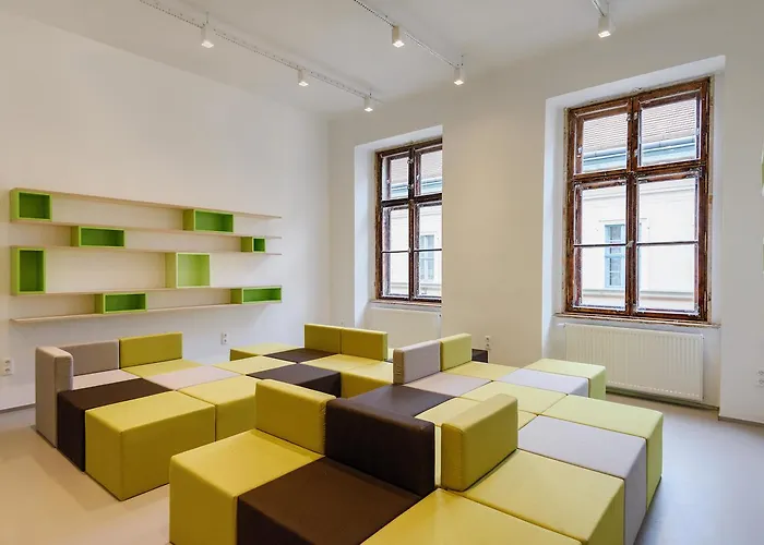 Flow Spaces Budapest