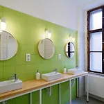 Auberge de jeunesse Flow Spaces *