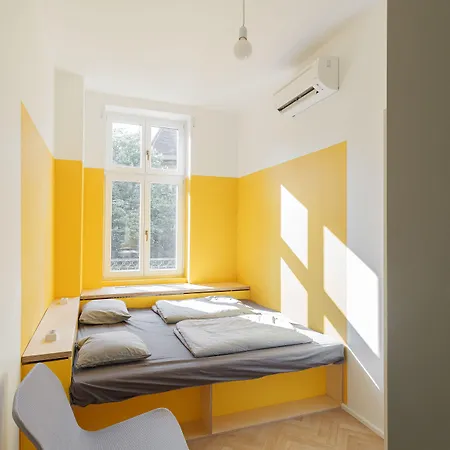 Flow Spaces Vandrarhem Budapest