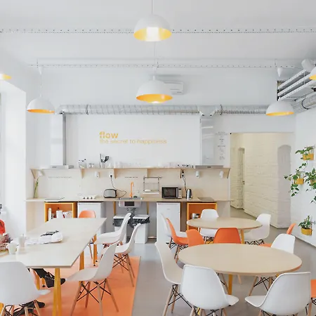 Vandrarhem Flow Spaces *