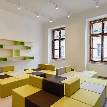 Flow Spaces Budapest