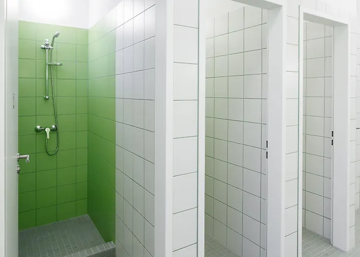 Хостел Flow Spaces *